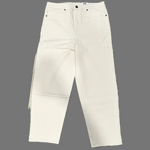 NWT Style & Co High Rise Straight Leg Mom Jeans Sunshine Light Size 14 - Picture 1 of 10